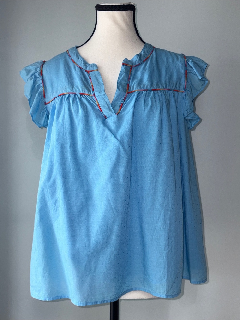 Roller Rabbit Sky Blue Swiss Dot Flutter Sleeve Blouse, Embroidered Accents.